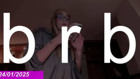 Bonnie Luxury online show from 01/24/25, 08:23