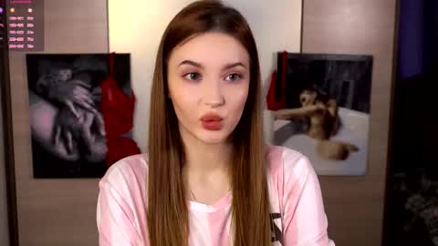 Grace online show from 10/28/25, 07:12