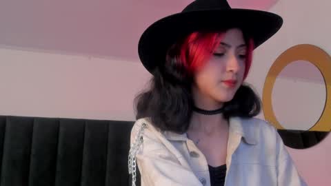   online show from 12/26/24, 11:43