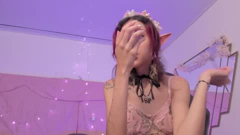   online show from 02/21/25, 11:44