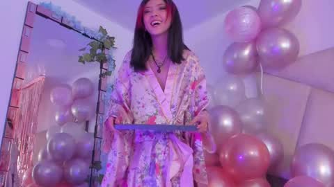   online show from 03/09/25, 02:43