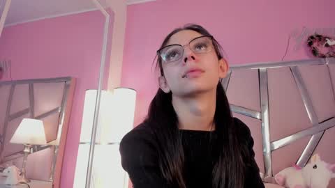 Snapshot of bonniepark_ chatting on 12/27/24, 03:48 Bonnie online show from 12/27/24, 03:48