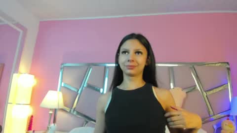 Snapshot of bonniepark_ chatting on 02/12/25, 12:01 Bonnie online show from 02/12/25, 12:01