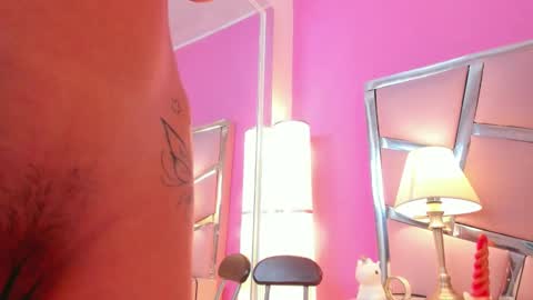 Snapshot of bonniepark_ chatting on 03/11/25, 04:18 Bonnie online show from 03/11/25, 04:18