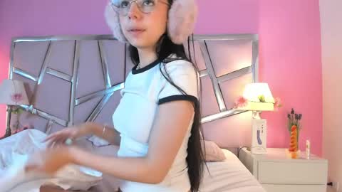 Bonnie  online show from 05/04/26, 01:07
