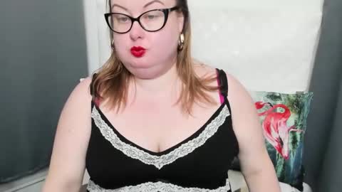Snapshot of bonnieshining chatting on 02/11/25, 05:47 Bonnie online show from 02/11/25, 05:47
