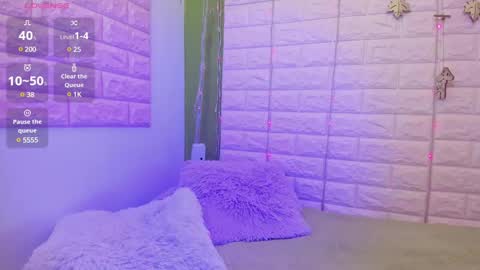 Snapshot of bonnieshyy chatting on 01/09/25, 04:06 Bonnie online show from 01/09/25, 04:06