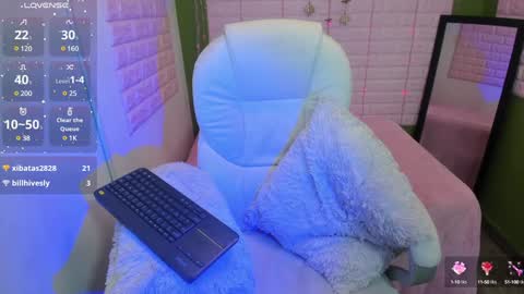 Snapshot of bonnieshyy chatting on 02/07/25, 11:55 Bonnie online show from 02/07/25, 11:55