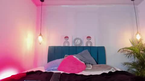 Snapshot of bonny_and_carrot chatting on 03/06/25, 10:47 bonny_and_carrot online show from 03/06/25, 10:47