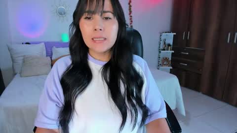 Snapshot of bonny_greylm chatting on 06/10/26, 02:12 sofia online show from 06/10/26, 02:12
