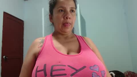 Snapshot of boobs_helling_ chatting on 11/13/25, 07:46 Luciana independent model online show from 11/13/25, 07:46