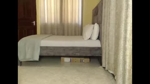 booby_candy online show from 05/04/26, 12:01