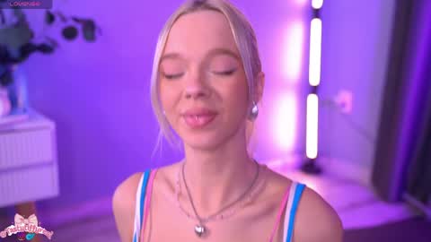 Alina online show from 04/25/26, 07:44