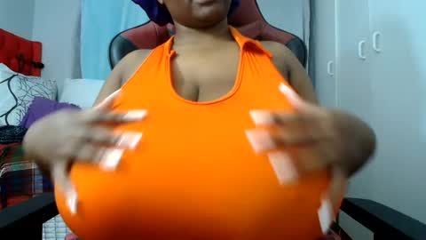 Snapshot of boobygoddessxxx chatting on 06/11/26, 10:41 boobygoddessxxx online show from 06/11/26, 10:41