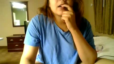 Snapshot of bookishdivya chatting on 10/27/25, 07:45 Divya online show from 10/27/25, 07:45