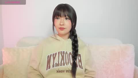 Snapshot of boonie_girl chatting on 11/04/25, 03:27 Booniee online show from 11/04/25, 03:27