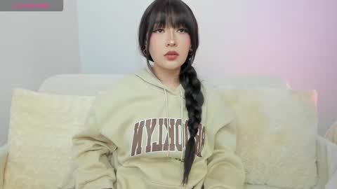 Snapshot of boonie_girl chatting on 12/02/25, 05:19 Booniee online show from 12/02/25, 05:19