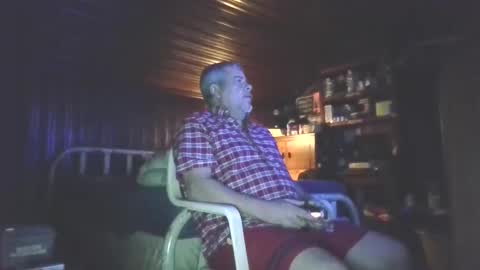 Booshwa online show from 12/05/25, 08:34