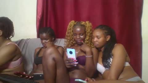 bootie_caramel online show from 02/26/25, 05:17