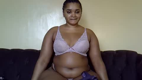 bootieshakess online show from 11/28/25, 08:50