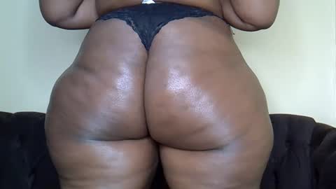 bootieshakess online show from 12/14/25, 09:19