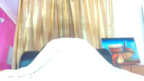 Snapshot of bootybarbie chatting on 01/16/25, 12:12 bootybarbie online show from 01/16/25, 12:12