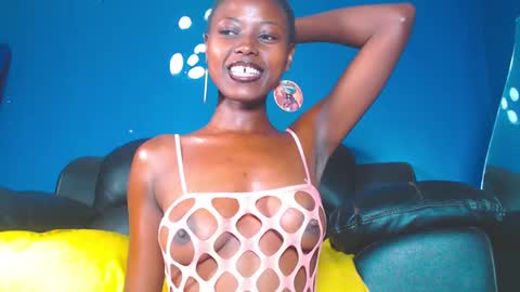 Snapshot of bootybarbie chatting on 01/23/25, 12:04 bootybarbie online show from 01/23/25, 12:04