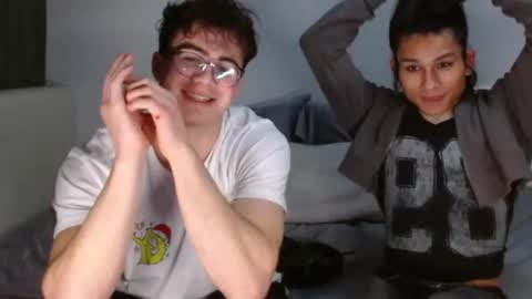 Snapshot of bootybros chatting on 02/11/25, 08:37 bootybros online show from 02/11/25, 08:37