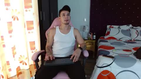 booyhott_ online show from 10/27/25, 07:07