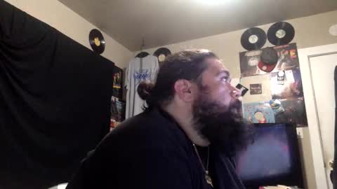 Snapshot of bored1414420 chatting on 04/05/26, 11:51 bored1414420 online show from 04/05/26, 11:51