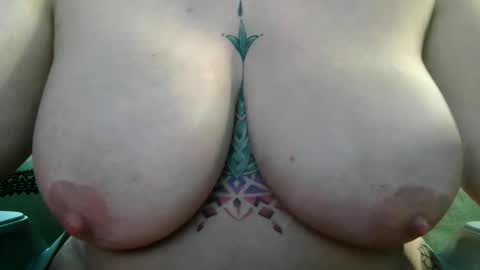 Snapshot of boredcountrygirl chatting on 05/19/26, 03:24 BoredCountryGirl online show from 05/19/26, 03:24