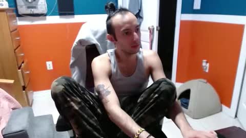 Snapshot of boredfun602 chatting on 11/02/25, 04:59 boredfun602 online show from 11/02/25, 04:59