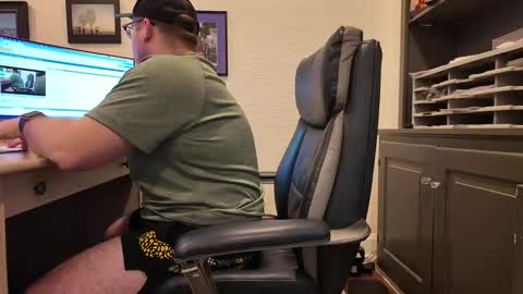 Snapshot of boredhorndog chatting on 03/10/26, 02:55 Boredhorndog online show from 03/10/26, 02:55