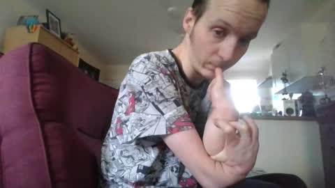 Snapshot of boredlul chatting on 02/12/26, 10:21 boredlul online show from 02/12/26, 10:21