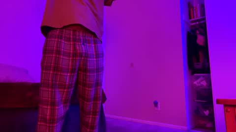 Snapshot of borednutts510 chatting on 10/04/25, 06:00 borednutts510 online show from 10/04/25, 06:00