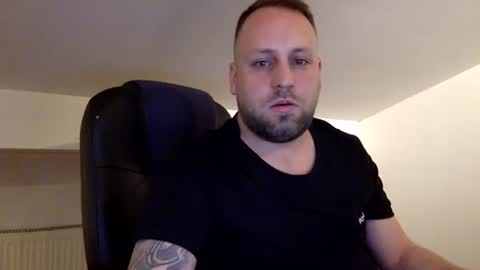 hugo online show from 04/12/26, 01:32