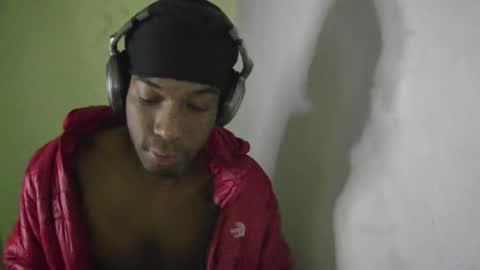 Snapshot of boss_playa98 chatting on 05/04/26, 06:31 boss_playa98 online show from 05/04/26, 06:31