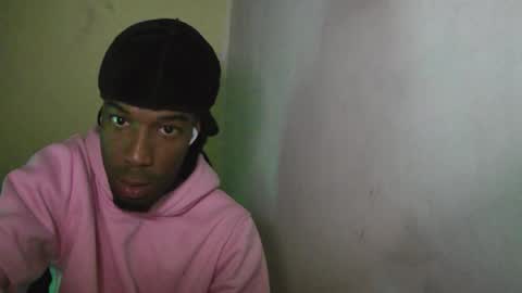 Snapshot of boss_playa98 chatting on 06/09/26, 04:57 boss_playa98 online show from 06/09/26, 04:57