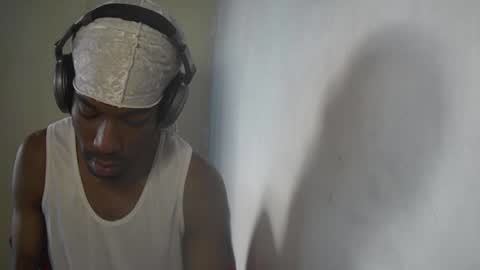 Snapshot of boss_playa98 chatting on 06/25/26, 09:52 boss_playa98 online show from 06/25/26, 09:52