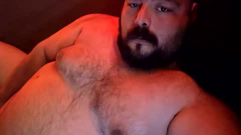 Snapshot of bossdeuce420 chatting on 12/14/25, 01:22 bossdeuce420 online show from 12/14/25, 01:22