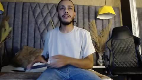 Boss online show from 10/06/25, 03:04