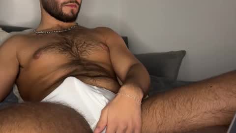 Snapshot of bosskaan12 chatting on 10/14/25, 11:16 bosskaan12 online show from 10/14/25, 11:16