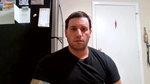 Snapshot of bosslife505050 chatting on 01/04/25, 11:00 The Italian Boss online show from 01/04/25, 11:00