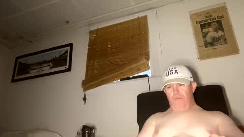 bostonirish45 online show from 05/13/26, 04:37