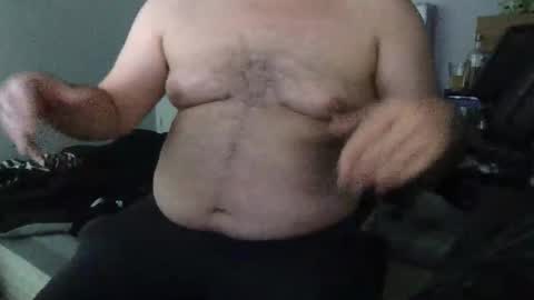 Snapshot of bottomman1990 chatting on 01/14/26, 11:42 uncutpr online show from 01/14/26, 11:42