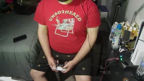 Snapshot of bottomman1990 chatting on 03/08/26, 01:25 uncutpr online show from 03/08/26, 01:25