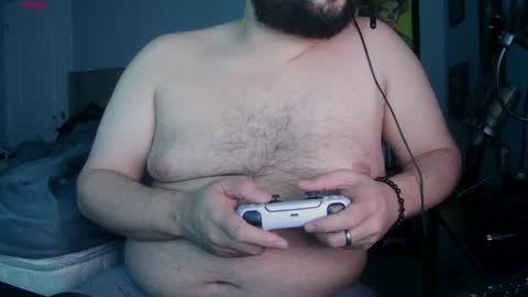 Snapshot of bottomman1990 chatting on 04/06/26, 11:49 uncutpr online show from 04/06/26, 11:49