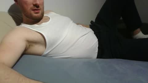 Snapshot of bottomtsinner chatting on 11/03/25, 04:19 bottomtsinner online show from 11/03/25, 04:19