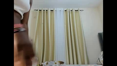 Snapshot of bouncy_booty677 chatting on 03/01/26, 09:33 bouncy_booty677 online show from 03/01/26, 09:33