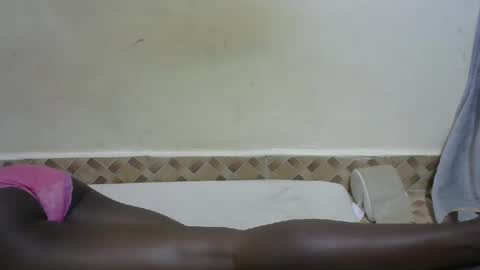 Snapshot of bouncy_vee chatting on 03/02/25, 07:45 bouncy_vee online show from 03/02/25, 07:45